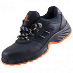 Робоче взуття з металевим носком 